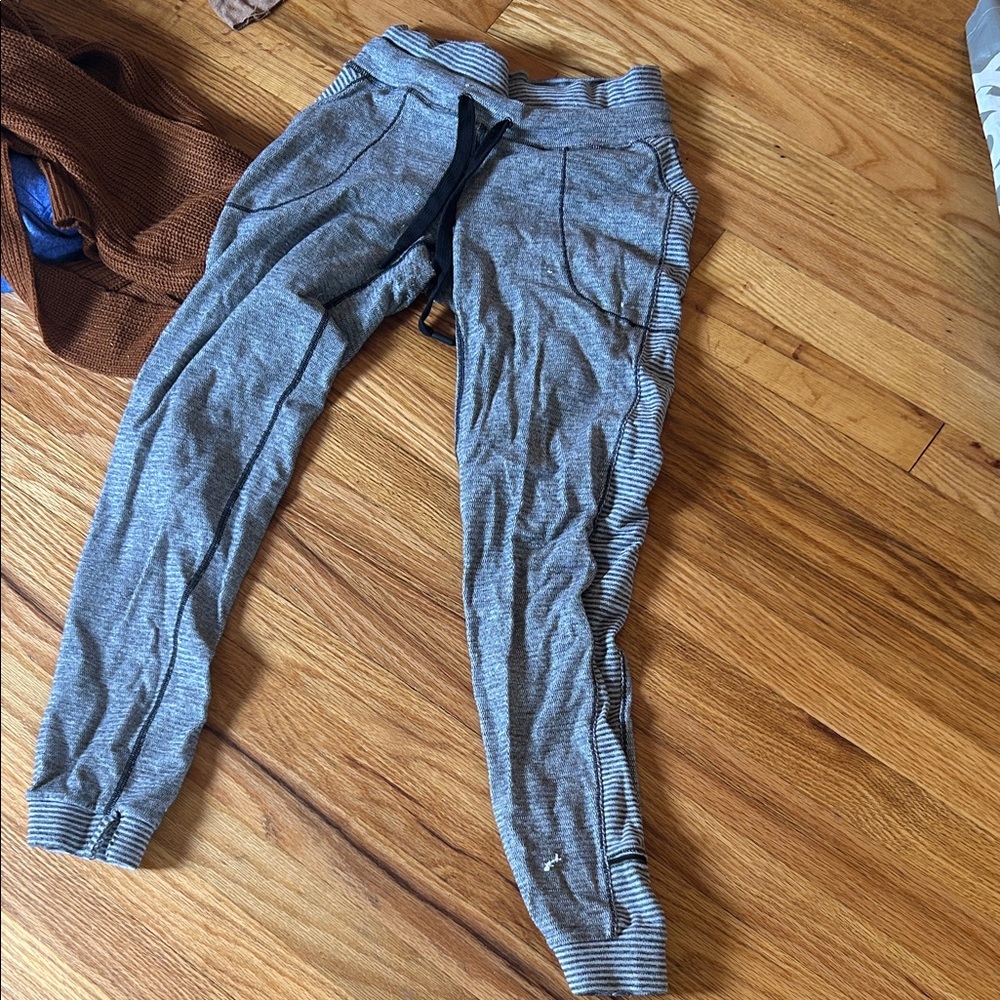 Lululemon Athletica Heather Gray Joggers